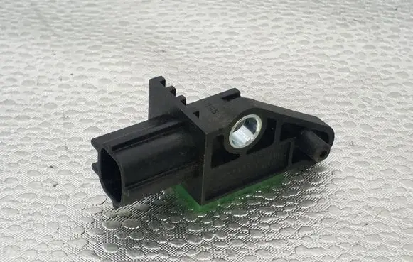 Volkswagen Tiguan Airbag deployment crash/impact sensor 5N0959351