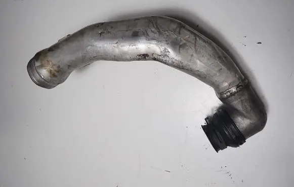 Audi A3 S3 8P Intercooler hose/pipe 1J0129627D