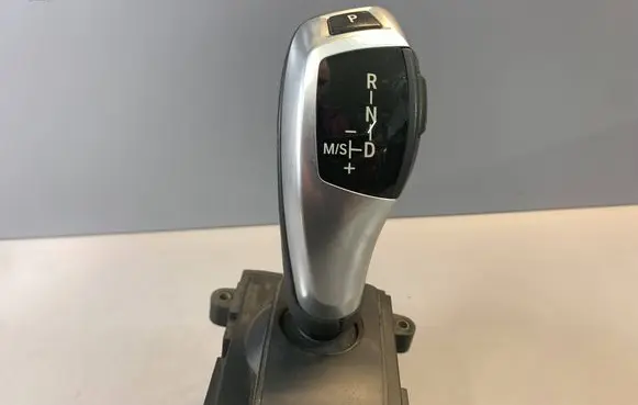 BMW 5 F10 F11 Gear shift switch/knob 9218102