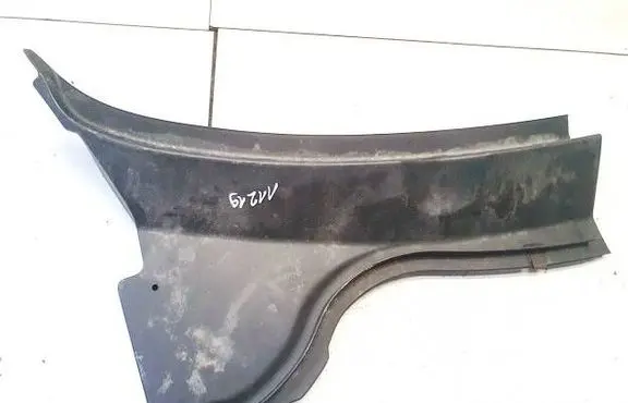 Volkswagen PASSAT B6 Wiper trim 3C1819404B
