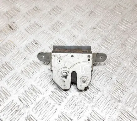 Opel Corsa D Tailgate/trunk/boot lock/catch/latch 55701971