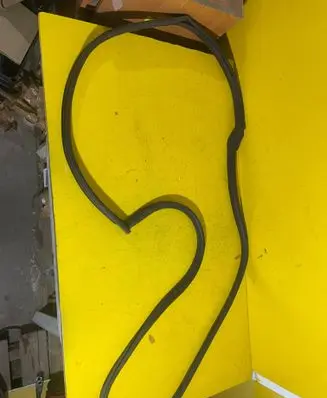 Mini One - Cooper Coupe R56 Front door rubber seal 