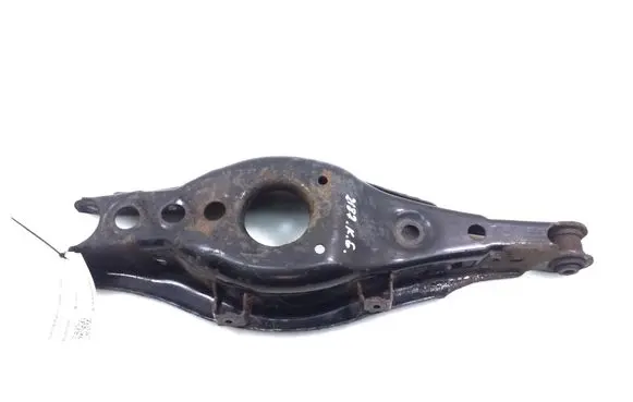 Toyota Avensis T270 Rear control arm 4874005060