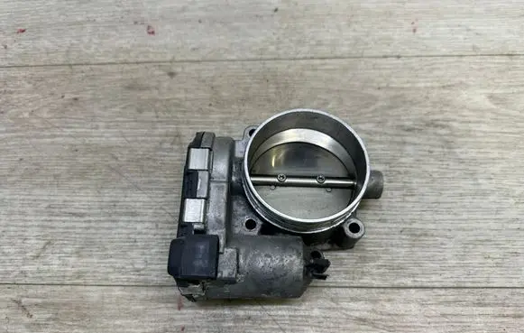 Porsche Macan (95B) Throttle body valve 99760511501 99760511502