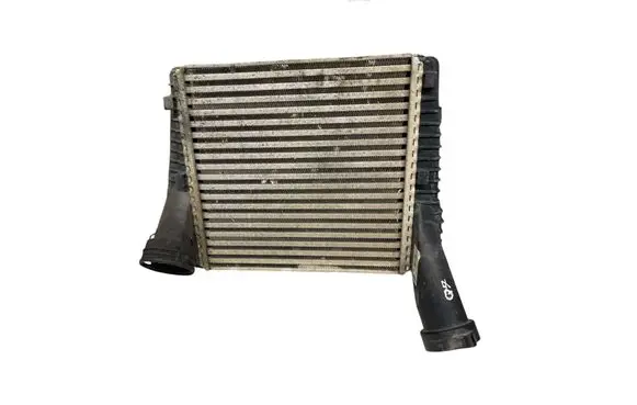 Audi Q7 4L Intercooler radiator 7L6145803C