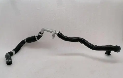 Ferrari Purosangue Oil cooling pipe