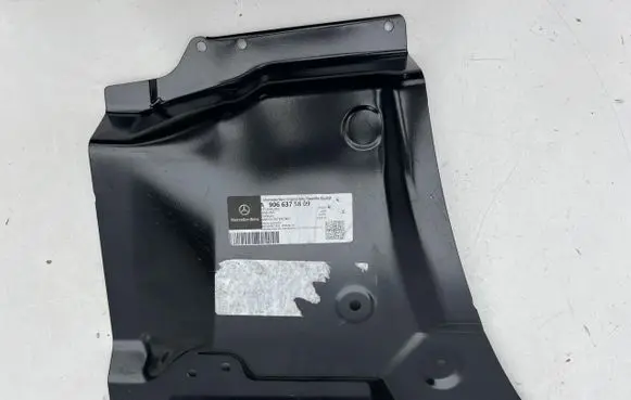 Mercedes-Benz Sprinter W906 Pickup box tonneau cover A9066375809