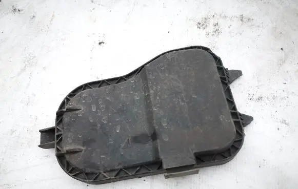Fiat Stilo Headlight/headlamp dust cover 40780749d