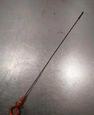 Skoda Yeti (5L) Oil level dip stick 03l115611h