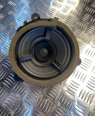 Volvo XC90 Front door speaker 30679508