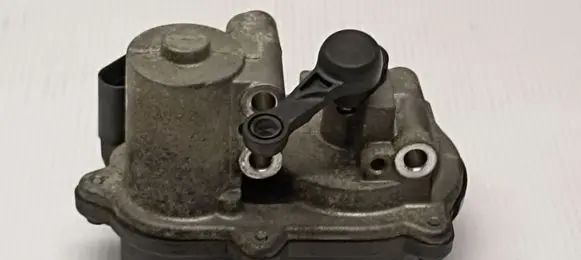 Audi A6 S6 C6 4F Intake manifold valve actuator/motor 03L129086