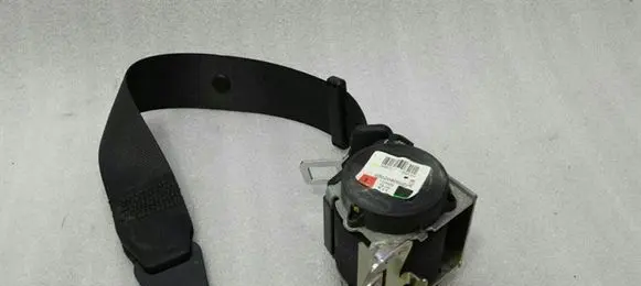 Mini Cooper Countryman R60 Rear seatbelt 9803207