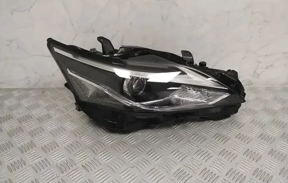 Lexus CT 200H Headlight/headlamp 3473900