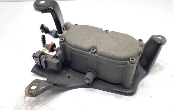 Jeep Grand Cherokee Fuel filter housing 68084905AF