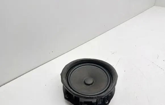 Skoda Octavia Mk3 (5E) Front door speaker 5E0035411J 25041 1094H019