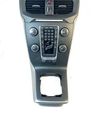 Volvo V40 Climate control unit 2598388Y5CS