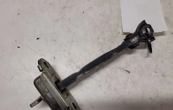 Toyota Yaris Front door check strap stopper