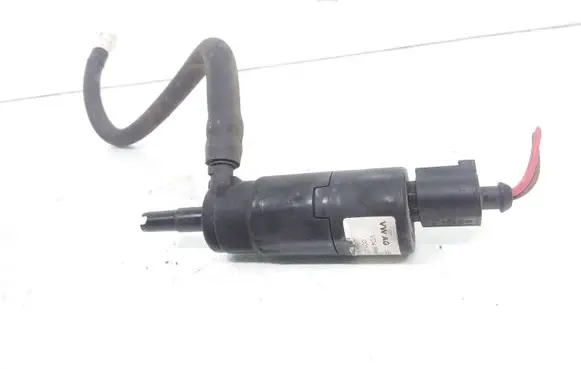 Audi A6 S6 C5 4B Headlight washer pump 3B0955681A