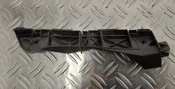 Toyota Avensis T250 Front bumper mounting bracket 5253505020