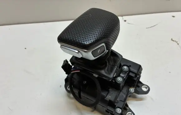 Audi A4 S4 B9 Gear shifter/selector 8W1713041M