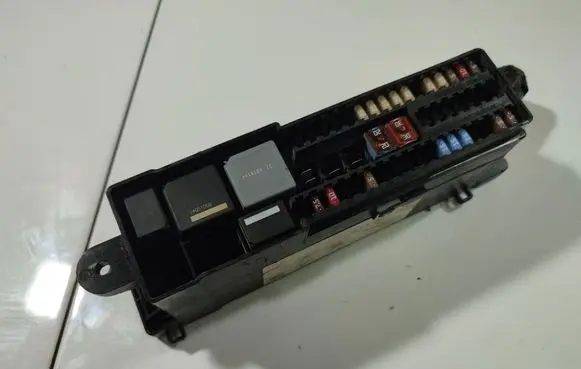 Ford Focus Fuse box set X55FK0111B