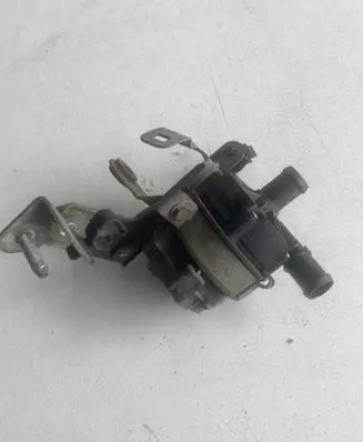 Maserati Levante Electric auxiliary coolant/water pump 670005347