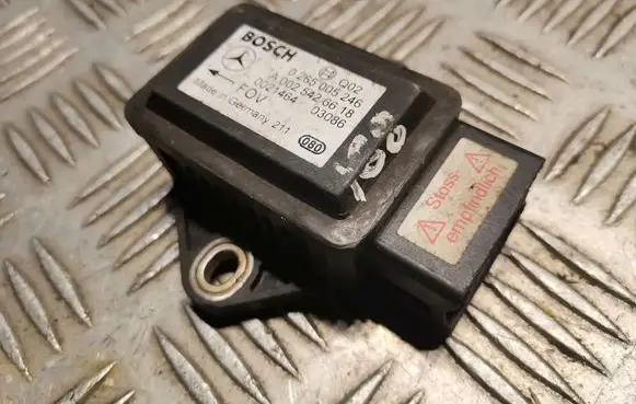 Mercedes-Benz A W168 Yaw turn rate sensor 0025426618
