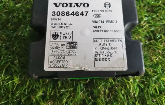 Volvo S40, V40 Immobilizer control unit/module 30862223 F005V00060 30864647