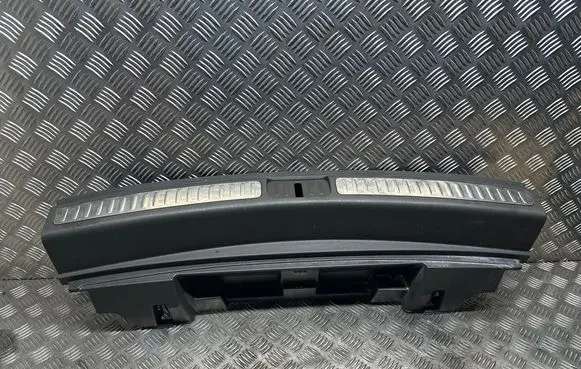 Porsche Macan (95B) Trunk/boot sill cover protection 95b864483J 51407102F