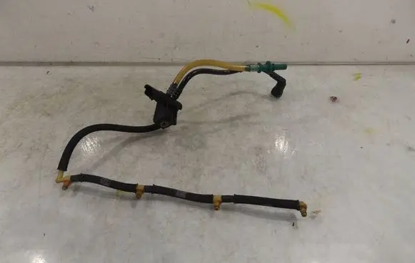 Citroen Berlingo Fuel line pipe 