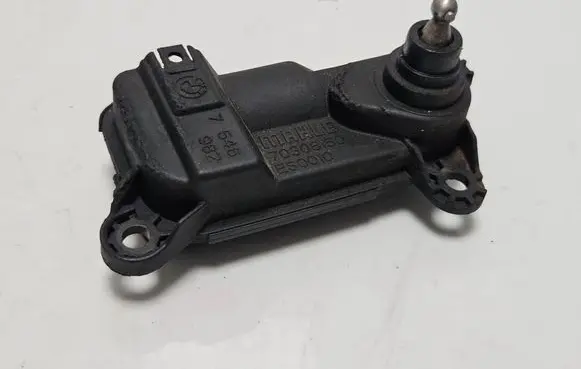 BMW 3 E90 E91 Intake manifold valve actuator/motor 7546982