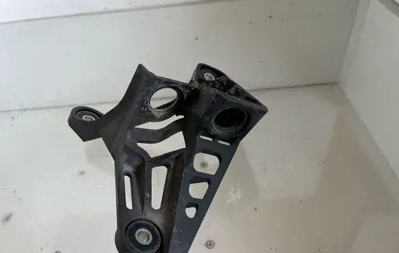Seat Ateca Gear shift cable bracket 1K0711789G