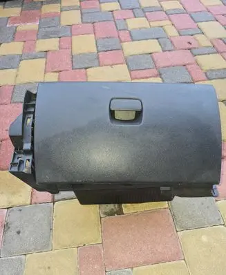 Renault Trafic III (X82) Glove box 681084578R 6810847 93868005