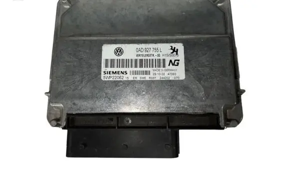 Volkswagen Touareg I Gearbox control unit/module 0AD927755L 5WP22062 244202