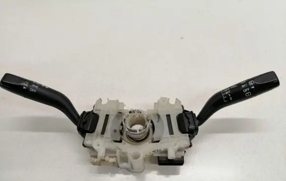 Mazda 323 F Wiper turn signal indicator stalk/switch 17A089B