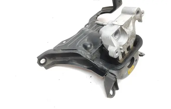 Lexus UX Engine mount bracket