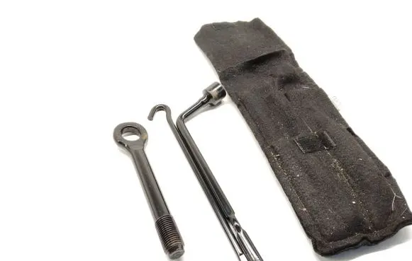 KIA Sportage Tool set 