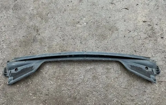Citroen DS4 Wiper trim 9671675380
