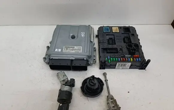 Citroen C5 Engine ECU kit and lock set 0281015415 9666545480 9675073280