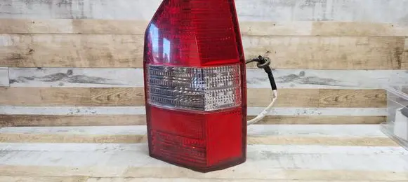 Mitsubishi Space Wagon Rear/tail lights