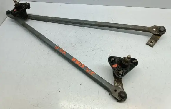 Mitsubishi Space Star Front wiper linkage 