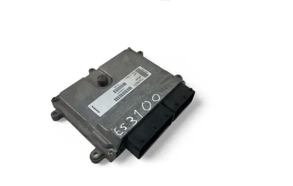 Volvo V50 Engine control unit/module ECU P30650677
