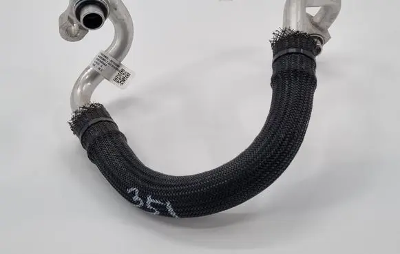 Dodge Charger Air conditioning (A/C) pipe/hose 68574800AA