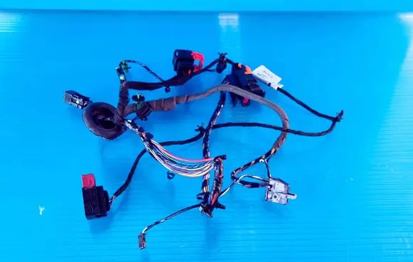 Opel Corsa E Front door wiring loom 13359465 15006 13403566