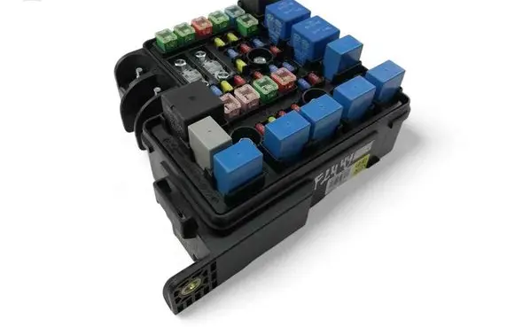Fuse box set