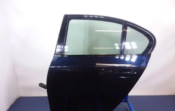 BMW 5 E60 E61 Rear door 