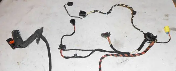 Volkswagen PASSAT CC Front door wiring loom/harness boot 3C8971120AF