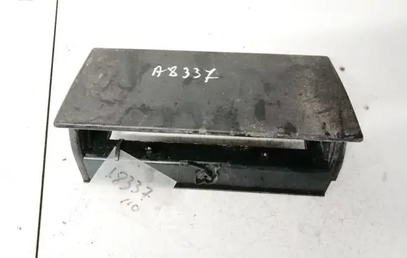 Car ashtray