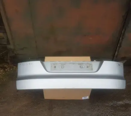Ford Mondeo MK IV Tailgate/boot cover trim set M738A