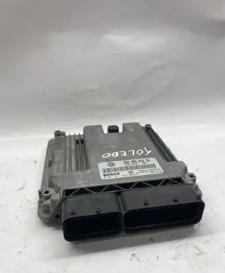 Seat Toledo III (5P) Engine control unit/module 03G906016